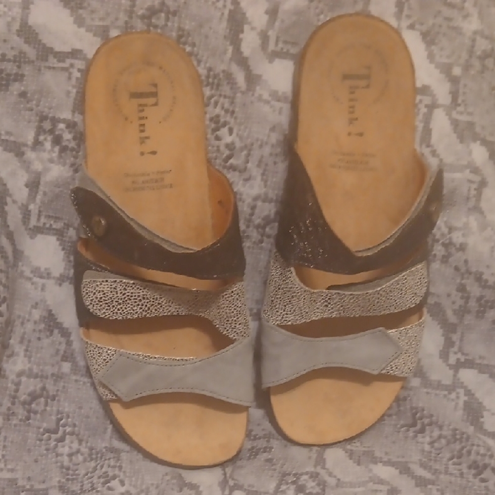 Think! Women's Three-Strap Slide Sandals in Gray and Silver - Picture 2 of 14